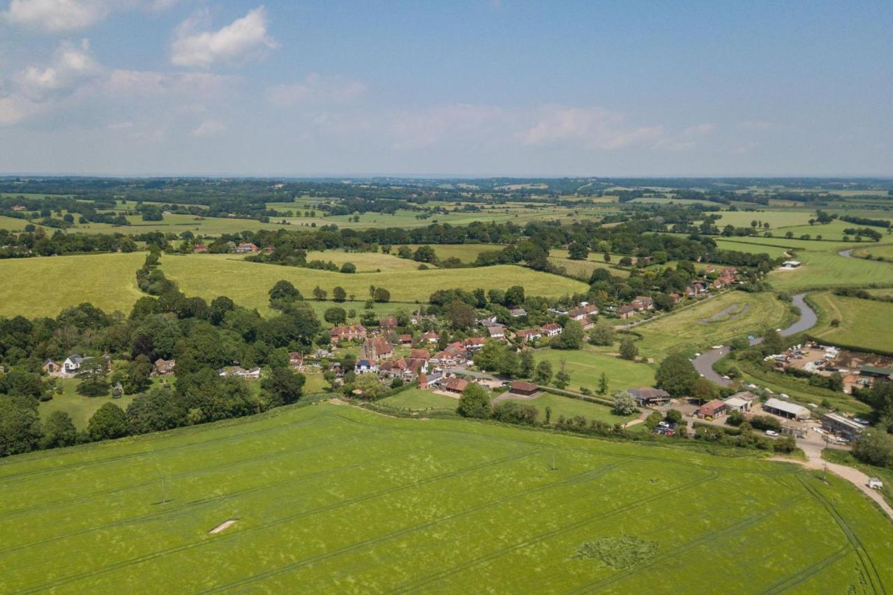 The Oast By Bloom Stays Newenden Esterno foto