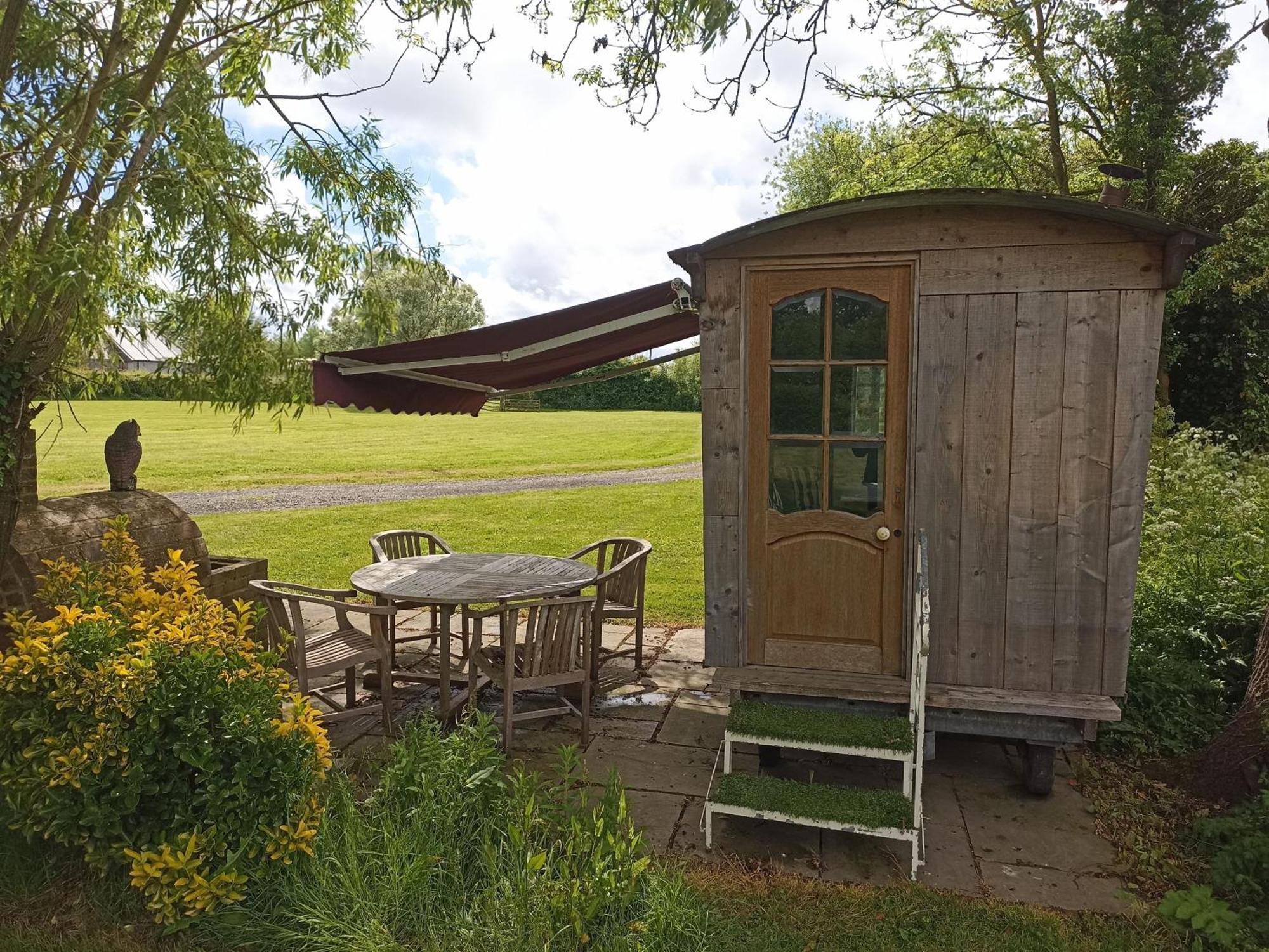 The Oast By Bloom Stays Newenden Esterno foto